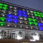 赛龙尼凯普斯酒店 4* 塞萨洛尼基