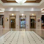 赛龙尼凯普斯酒店 酒店 4*