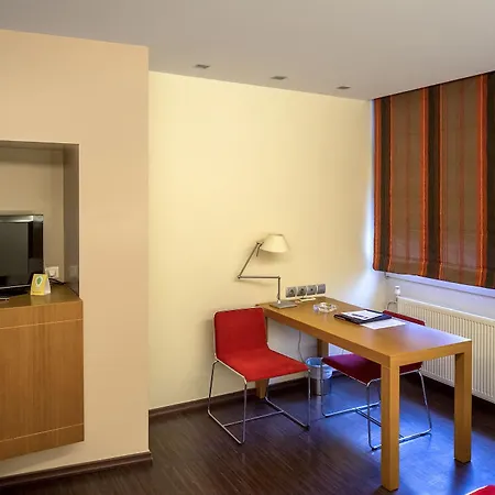 Capsis Hotel