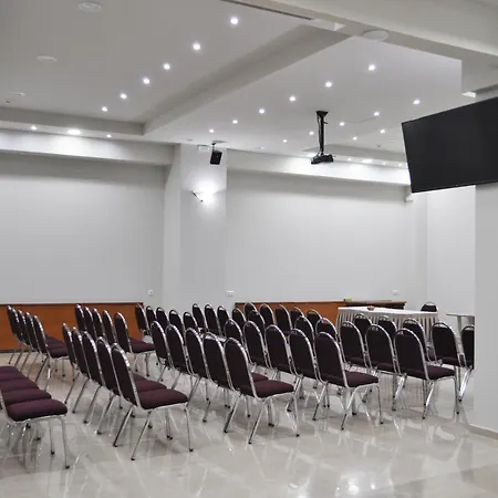 Capsis Hotell