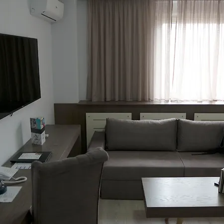 Capsis Hotel