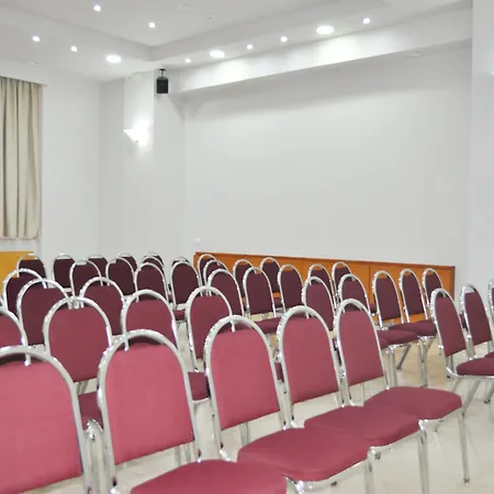 Hotel Capsis 4*