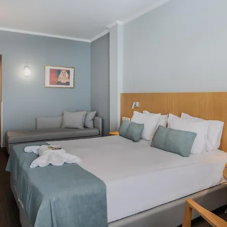 Hotel Capsis 4*
