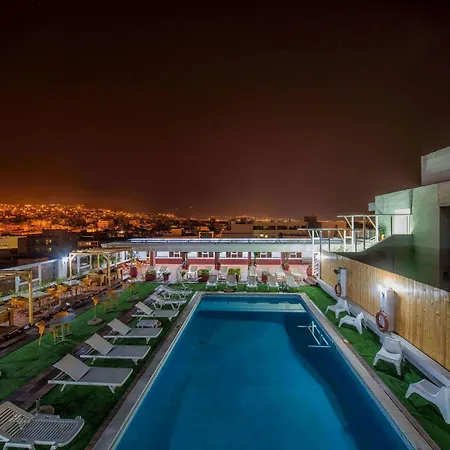 Capsis Hotel 4*