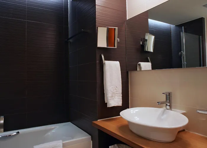 Otel Capsis 4*